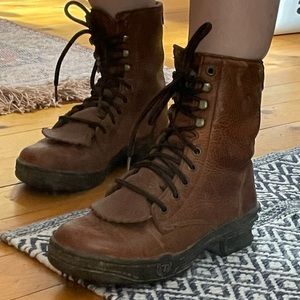 Roper Horseshoe brand lace up leather boots